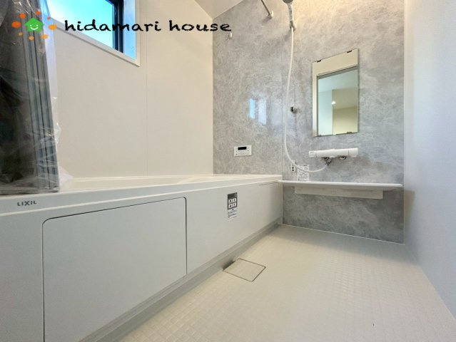 北区吉野町第2　新築戸建　リーブル04の浴室