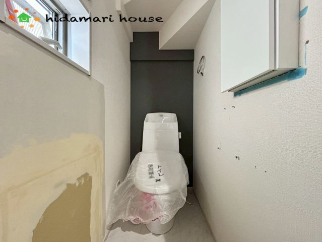 北区吉野町第2　新築戸建　リーブル04のトイレ