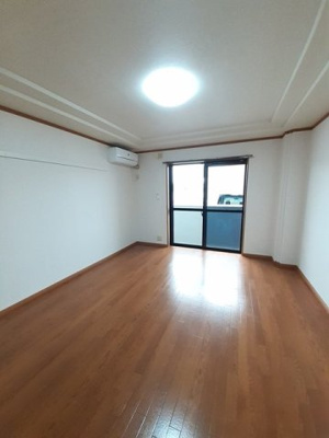 【内装】 | ピュア