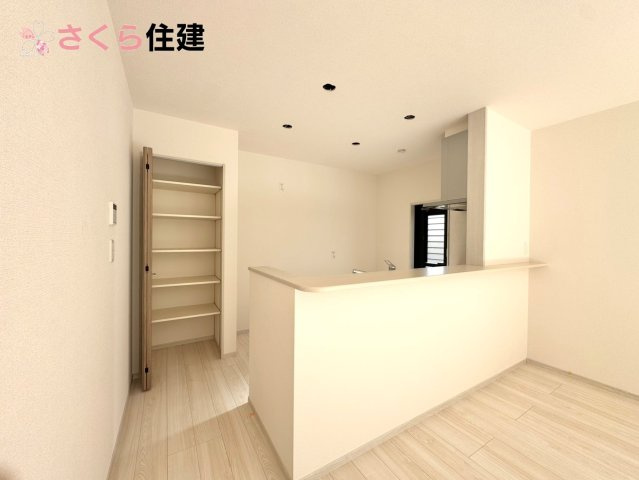 いろどりアイタウン栃木市藤岡町藤岡22-P6　１棟の内観：施工例|同社施工物件の写真です。※建具やフローリング、その他仕様が違う場合がございます。									
