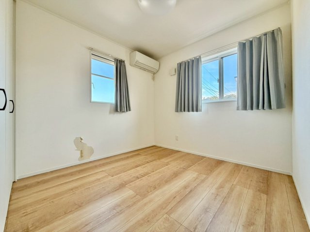 野田市桜の里　中古売戸建の洋室|5帖洋室