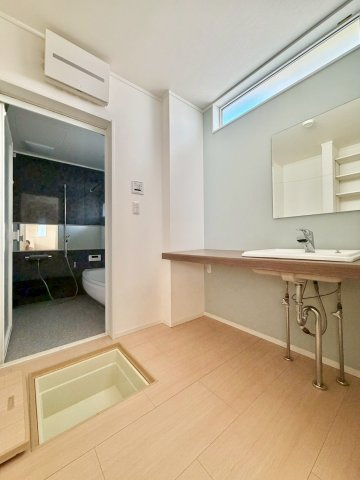 野田市桜の里　中古売戸建の独立洗面台|シンプルで使い勝手の良い洗面台です