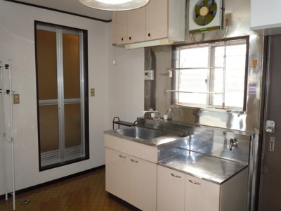 【キッチン】 | いずみ荘 | きれいなキッチンです