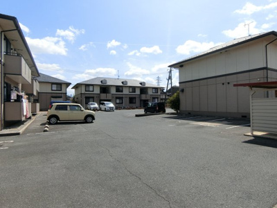 【駐車場】 | ヴィラ西福原A棟