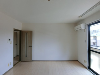 【居間・リビング】 | ヴィラ西福原A棟