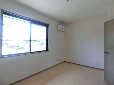 【洋室】 | ヴィラ西福原A棟