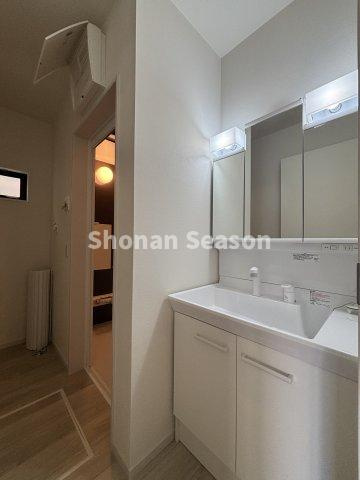 【独立洗面台】