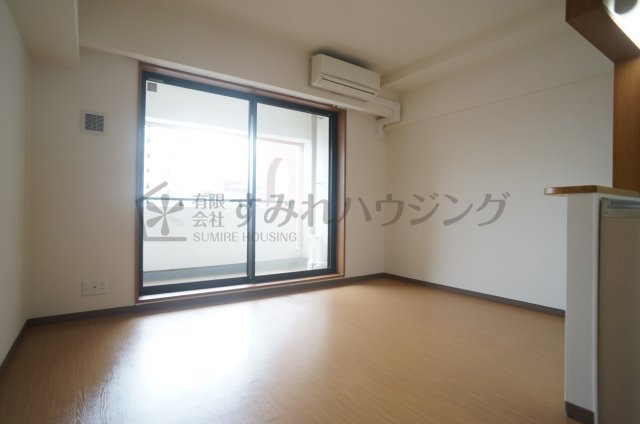 ジョイフローラの居間・リビング