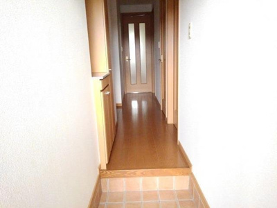 【玄関】 | メゾンドラフレＢ