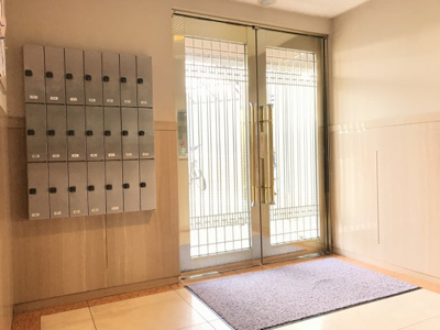 【エントランス】 | ゴールデングリタ豊中上野