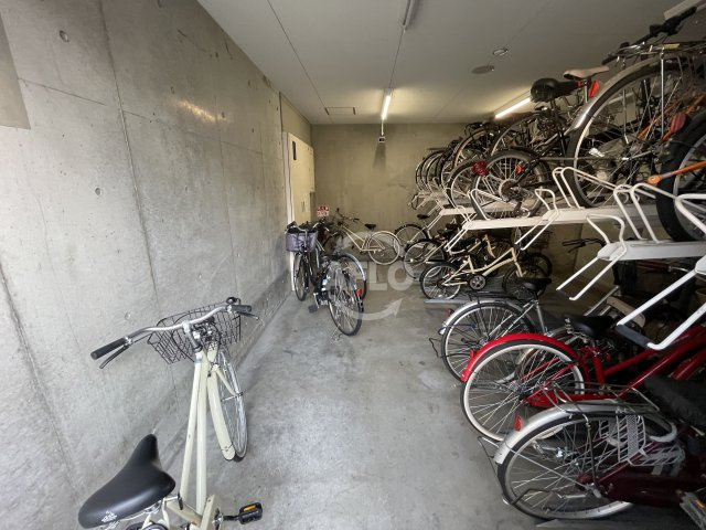 ルクレ西長堀のその他共用部分|ルクレ西長堀　駐輪場