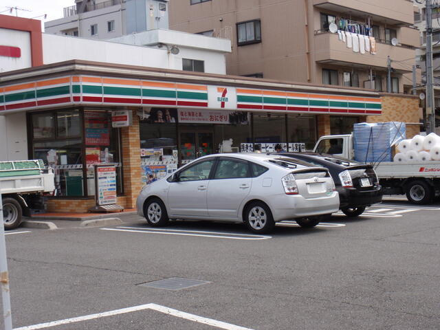 セブンイレブン八王子…まで439m
