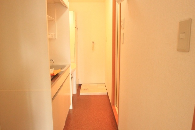 ルミエール八戸ノ里の駐車場