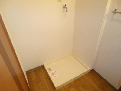 【設備】 | ハッピーヴィラ神野々 | 洗濯機置場