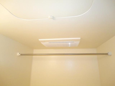 【設備】 | ハッピーヴィラ神野々 | 浴室乾燥機