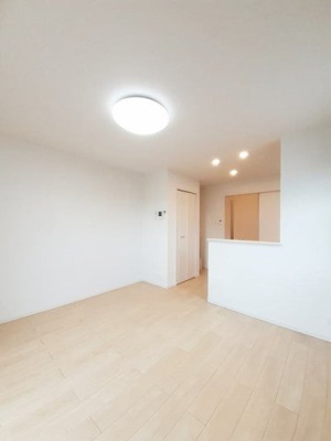 【居間・リビング】 | カーサ・エレガンテ国府Ⅰ