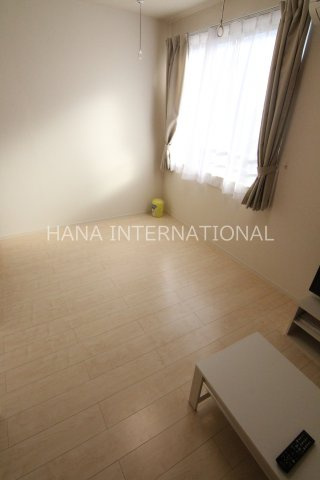 ヴィアロ伊興レジデンスAの居間・リビング