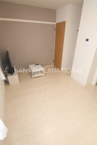 ヴィアロ伊興レジデンスAの居間・リビング