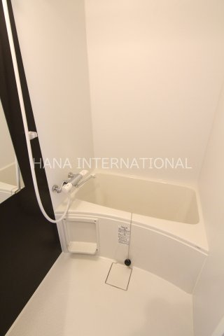 ヴィアロ伊興レジデンスAの浴室