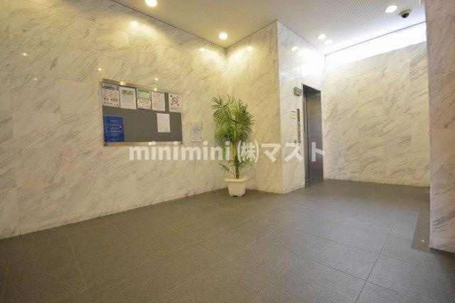 CASSIA福島駅前のロビー
