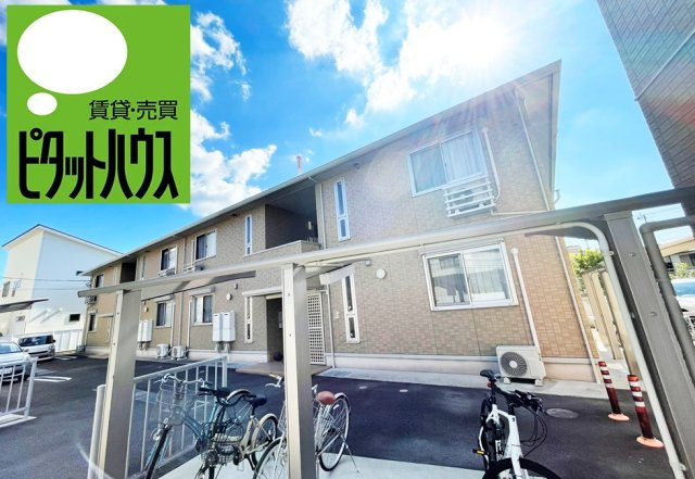 レーベン　ヒルズ　A棟の外観
