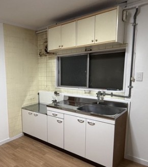 北砂中央ビルのキッチン