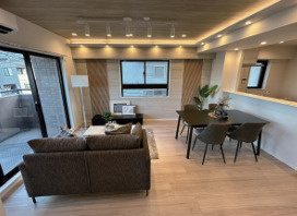 ライオンズマンション木根川中央公園の居間・リビング