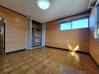 【洋室】 | 市川三郷町市川大門　内外装一新中古戸建 敷地161坪 整形地 | 2階8帖洋室