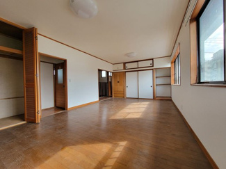 【洋室】 | 市川三郷町市川大門　内外装一新中古戸建 敷地161坪 整形地 | 2階14帖洋室