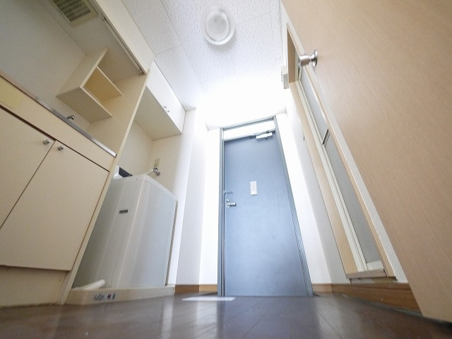 レオパレス大陽弐番館の玄関|落ち着いた玄関です
