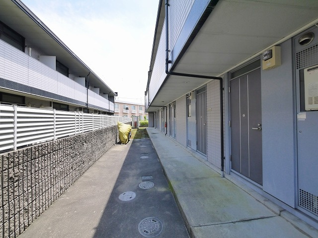 レオパレス大陽弐番館の玄関|きれいな玄関です