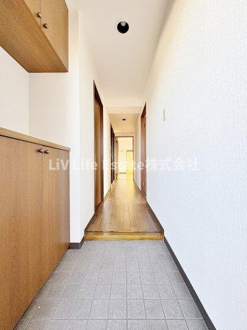 ヴィラセリーズの玄関