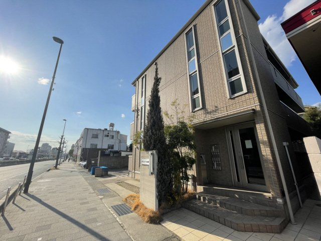 グランメール楠の外観