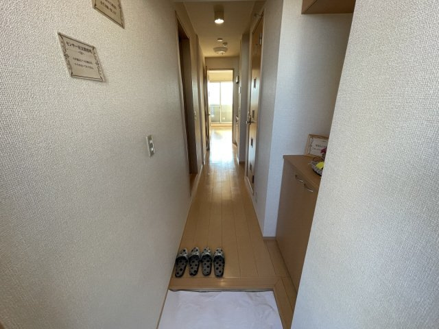 グランメール楠の玄関