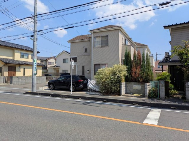 川口市南鳩ヶ谷2丁目戸建ての前面道路含む現地写真