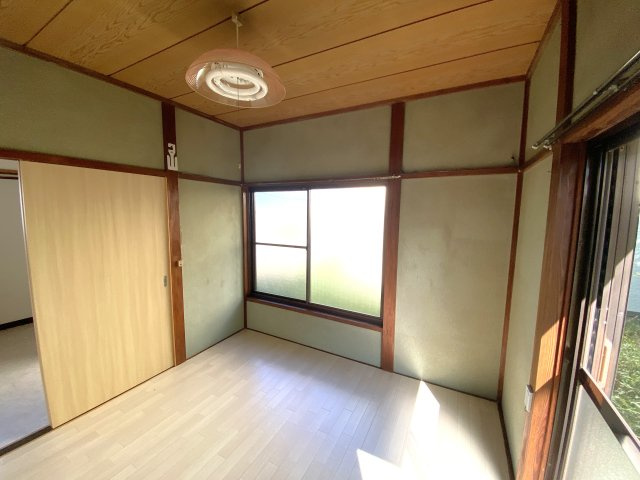 宿　行木2号貸家の洋室