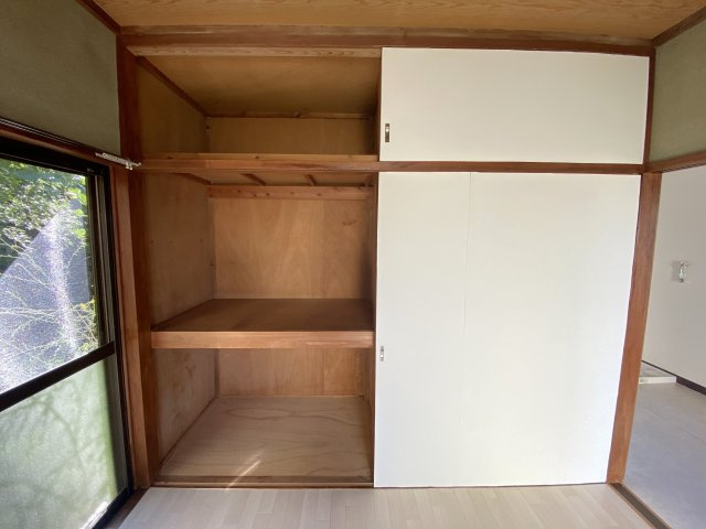 宿　行木2号貸家の収納