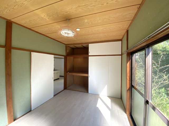 宿　行木2号貸家の洋室