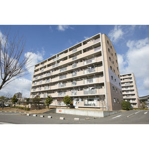 サンコート桃花台C棟のバルコニー