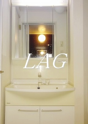 【洗面所】 | ヴェリナ・フォー | 洗面台です。（同仕様です)
