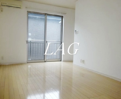 【居間・リビング】 | ヴェリナ・フォー | 洋室のお部屋です。