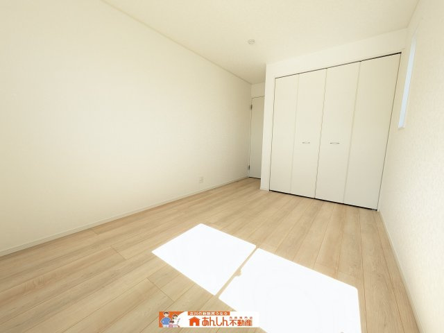 【洋室】 | ＼即 見 学 可 能／涌谷町涌谷第４期　限定１棟 | 2階洋室8.5帖②