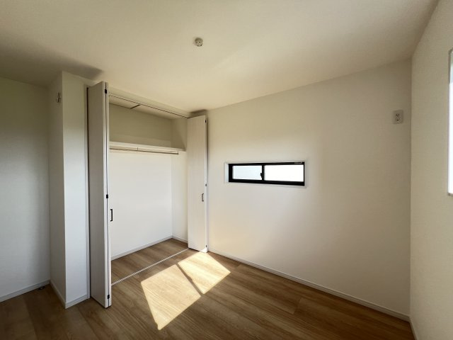 橿原市曲川3丁目全5区画の洋室|洋室5.2帖　クローゼット付き