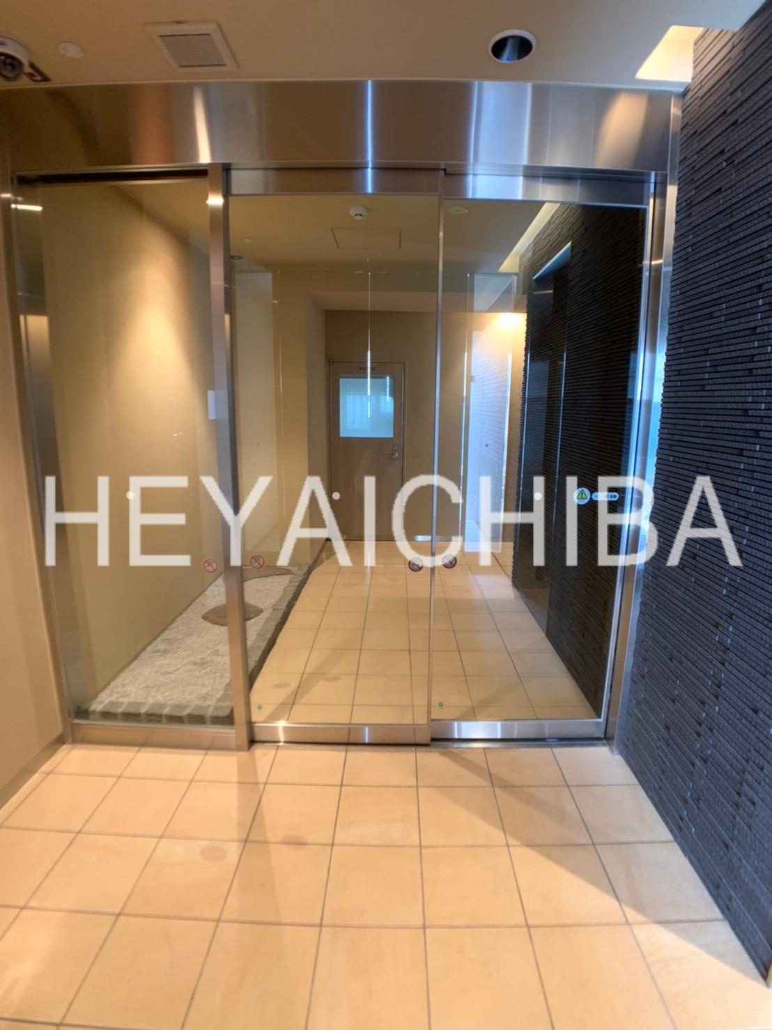 Anela Courtのロビー