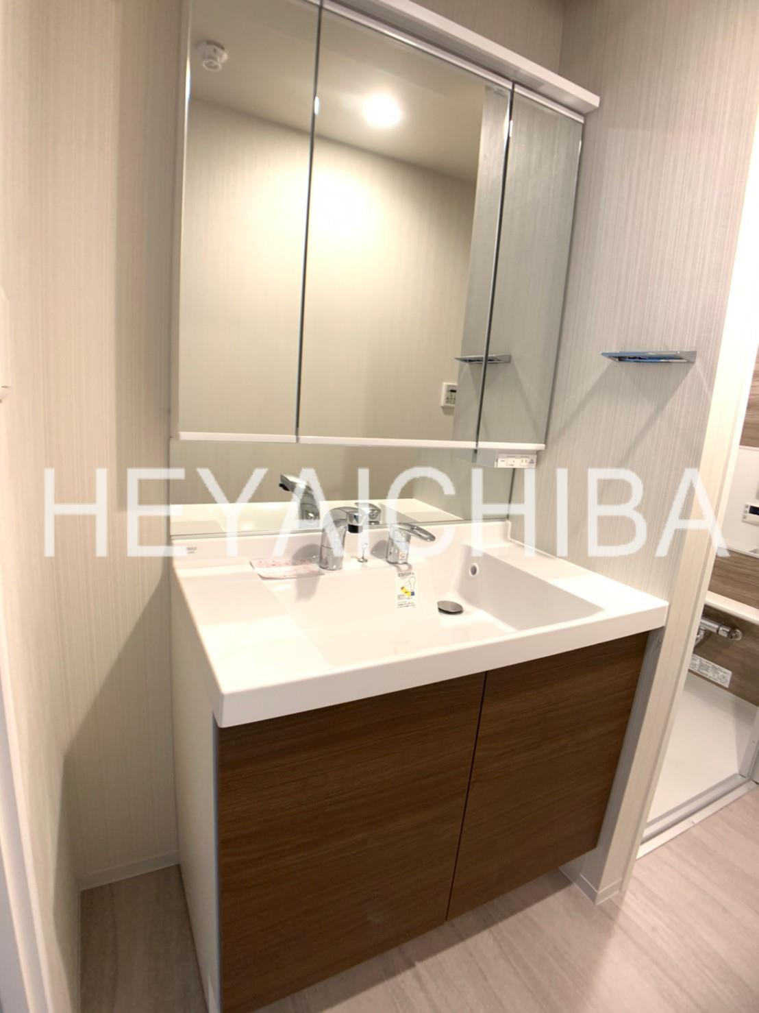 Anela Courtの洗面所