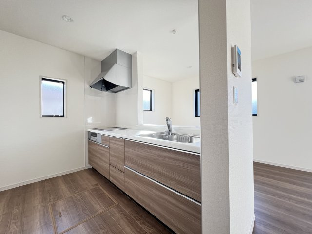 桜井市粟殿　第13期のキッチン|対面式システムキッチン