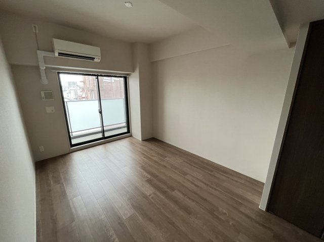 ソルレヴェンテ八戸ノ里の洋室