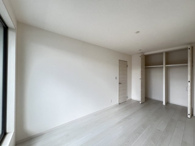 桜井市粟殿　第13期　の収納|各居室収納完備♪