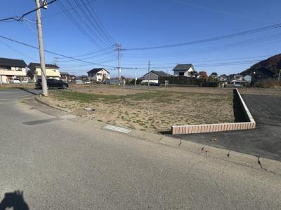 【前面道路含む現地写真】 | 富岡市上高瀬分譲地区画④ | 前面道路含む現地写真です