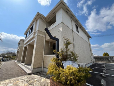 【外観】 | ハッピーヒル | 外観写真（昼）